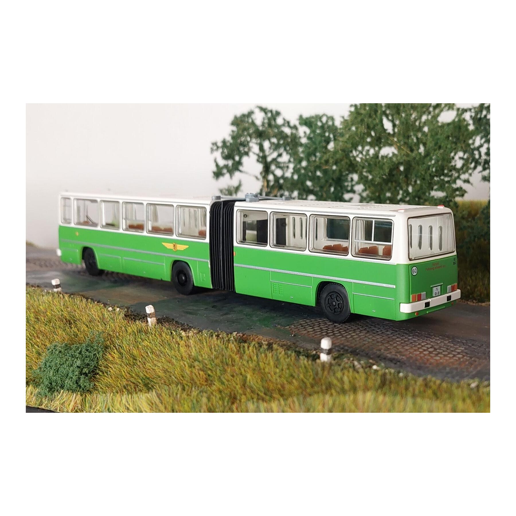 Modell-Car Zenker 03-413 Ikarus 280.02 VEB Nahverkehr Dresden grün/weiß 1:87