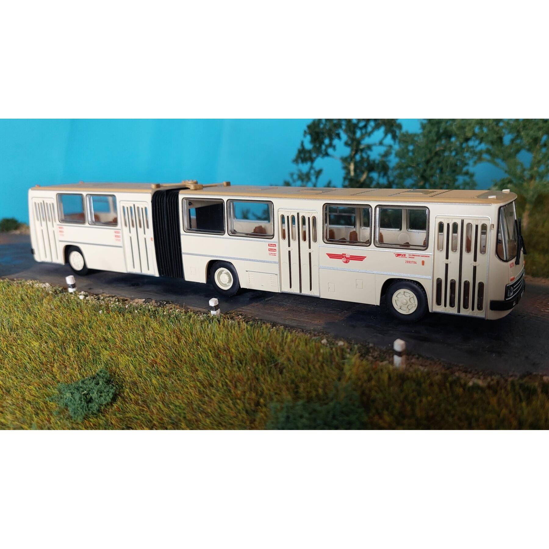 Modell-Car Zenker 03-4110B Ikarus 280.02 VEB NVK Zwickau beige ZS Zentralhaltestelle 1:87