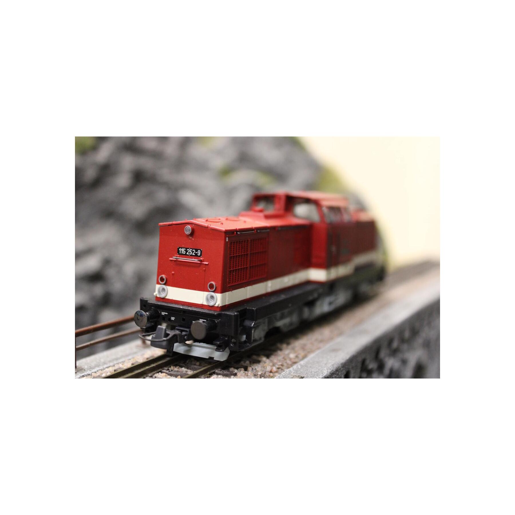 Roco 70815 Diesellokomotive BR 115 252-8 DR - OVP - mit Sound - Digital