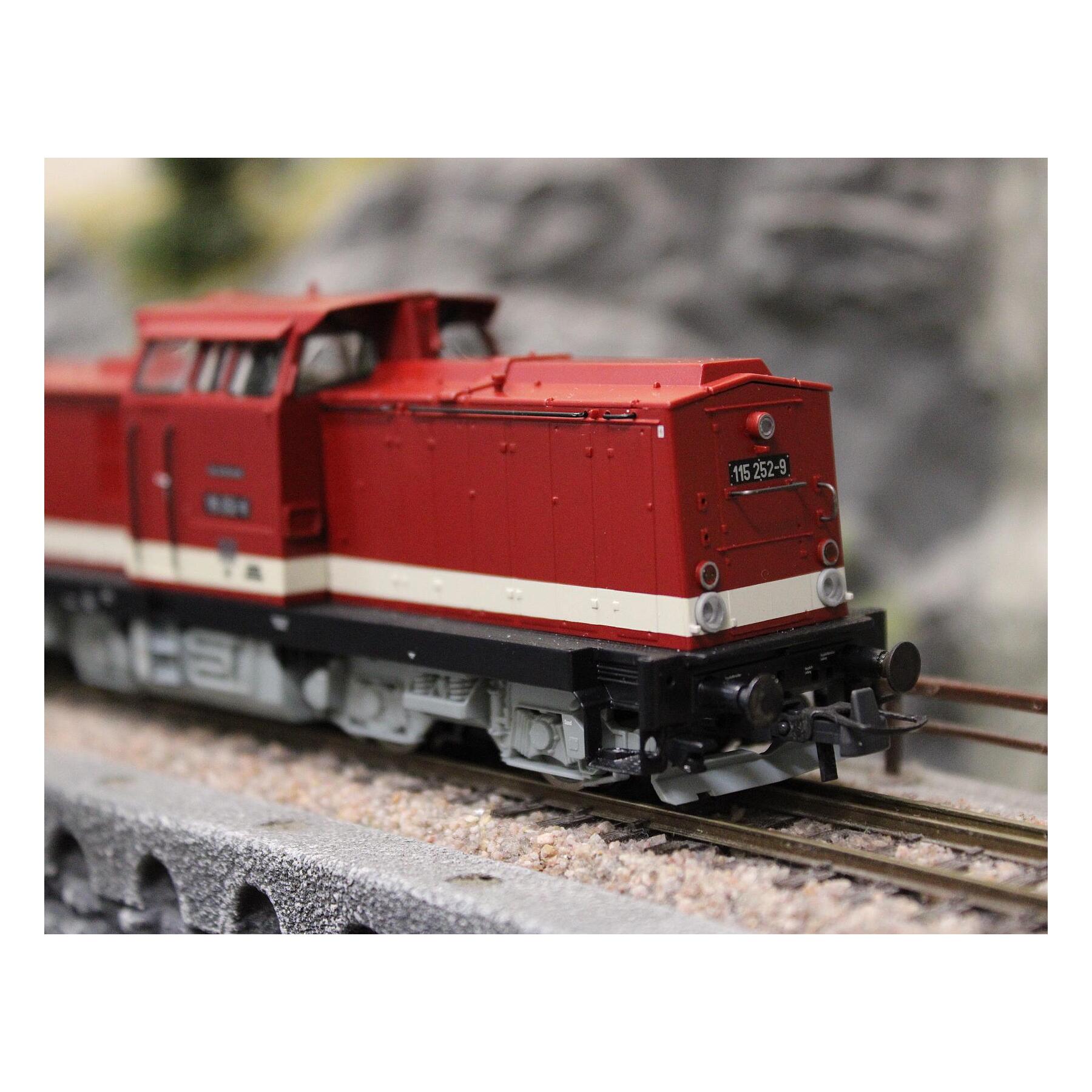Roco 70815 Diesellokomotive BR 115 252-8 DR - OVP - mit Sound - Digital