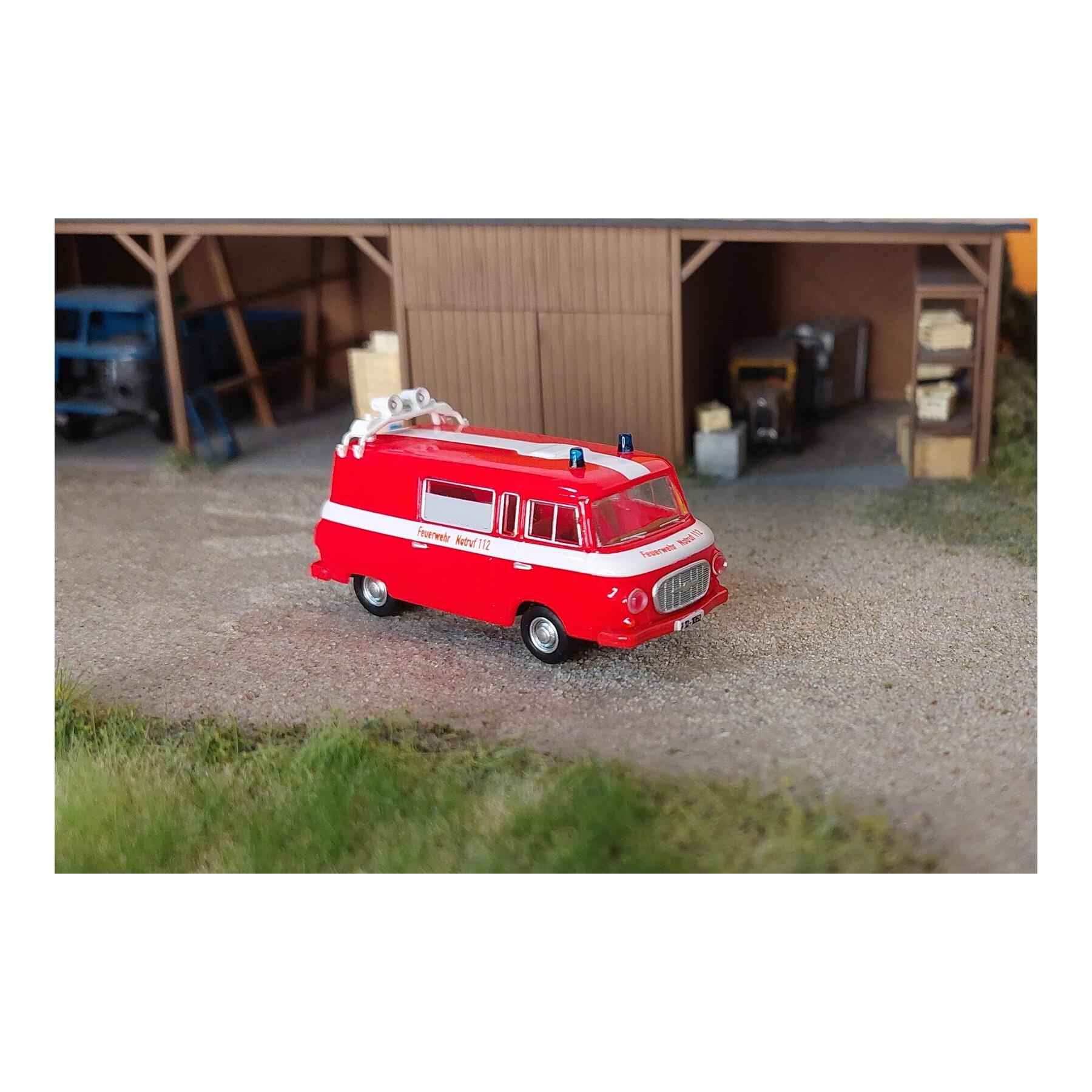 Modell-Car Zenker 03-425 IFA Barkas B 1000 ADW "Feuerwehr Dresden" leuchtrot 1:87