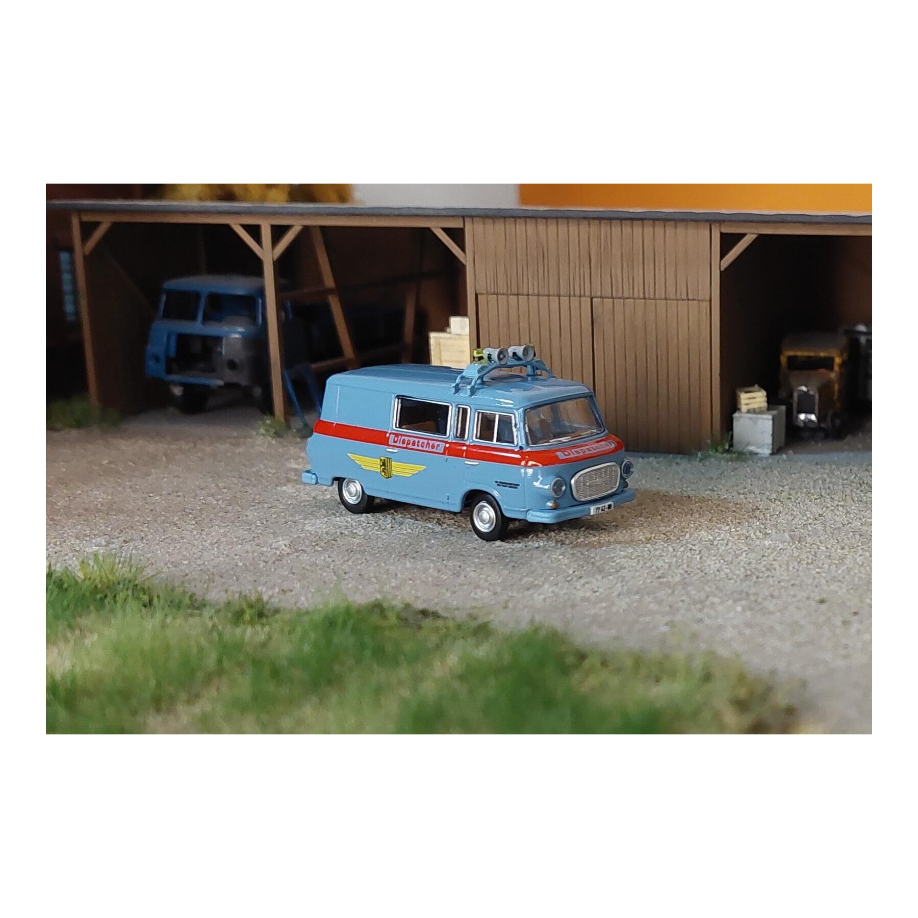 Modell-Car Zenker 03-422 IFA Barkas B1000 Kombi "Dispatcher Dresden" 1:87