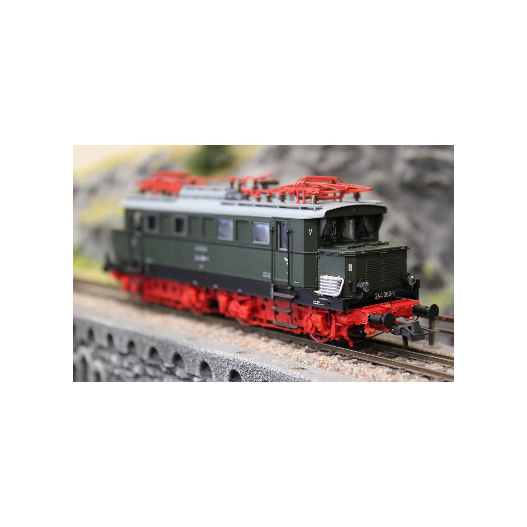 Brawa 43416 Elektrolokomotive BR 244 069-1 DR - OVP - Digital