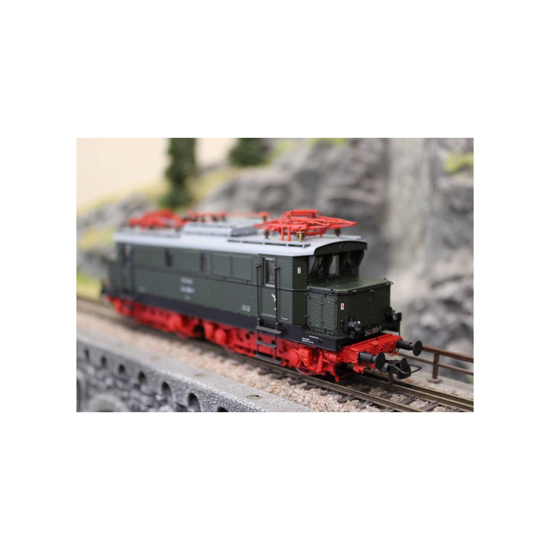 Brawa 43416 Elektrolokomotive BR 244 069-1 DR - OVP - Digital
