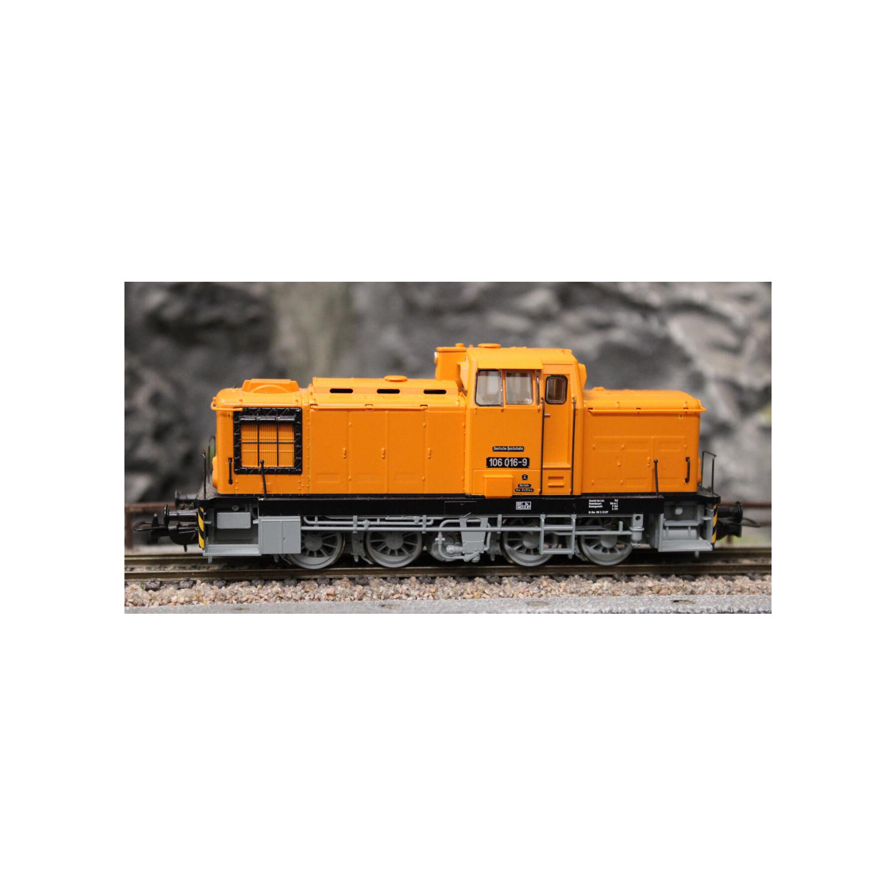 Roco 70265 Diesellokomotive BR 106 DR - Digital Sound - OVP