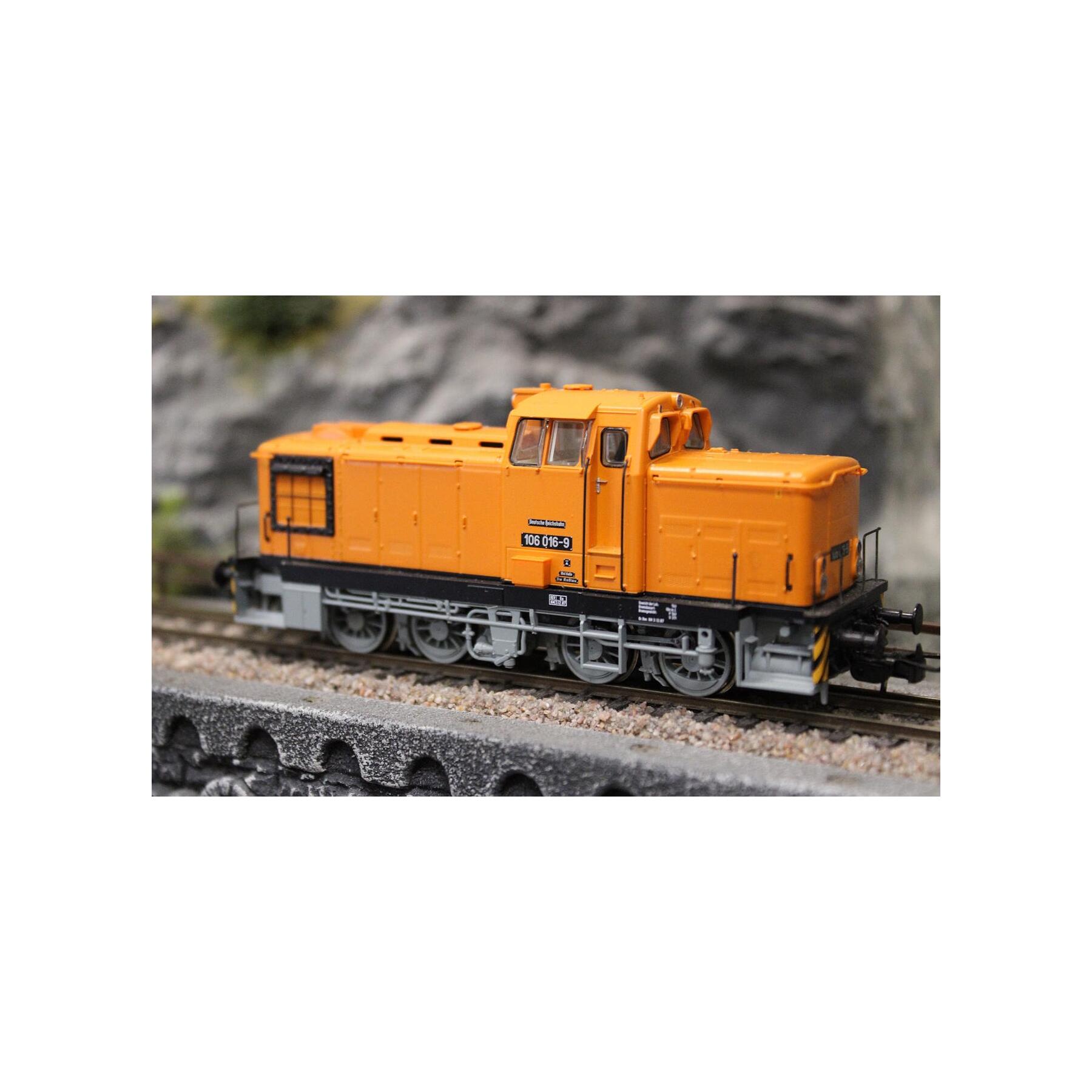 Roco 70265 Diesellokomotive BR 106 DR - Digital Sound - OVP