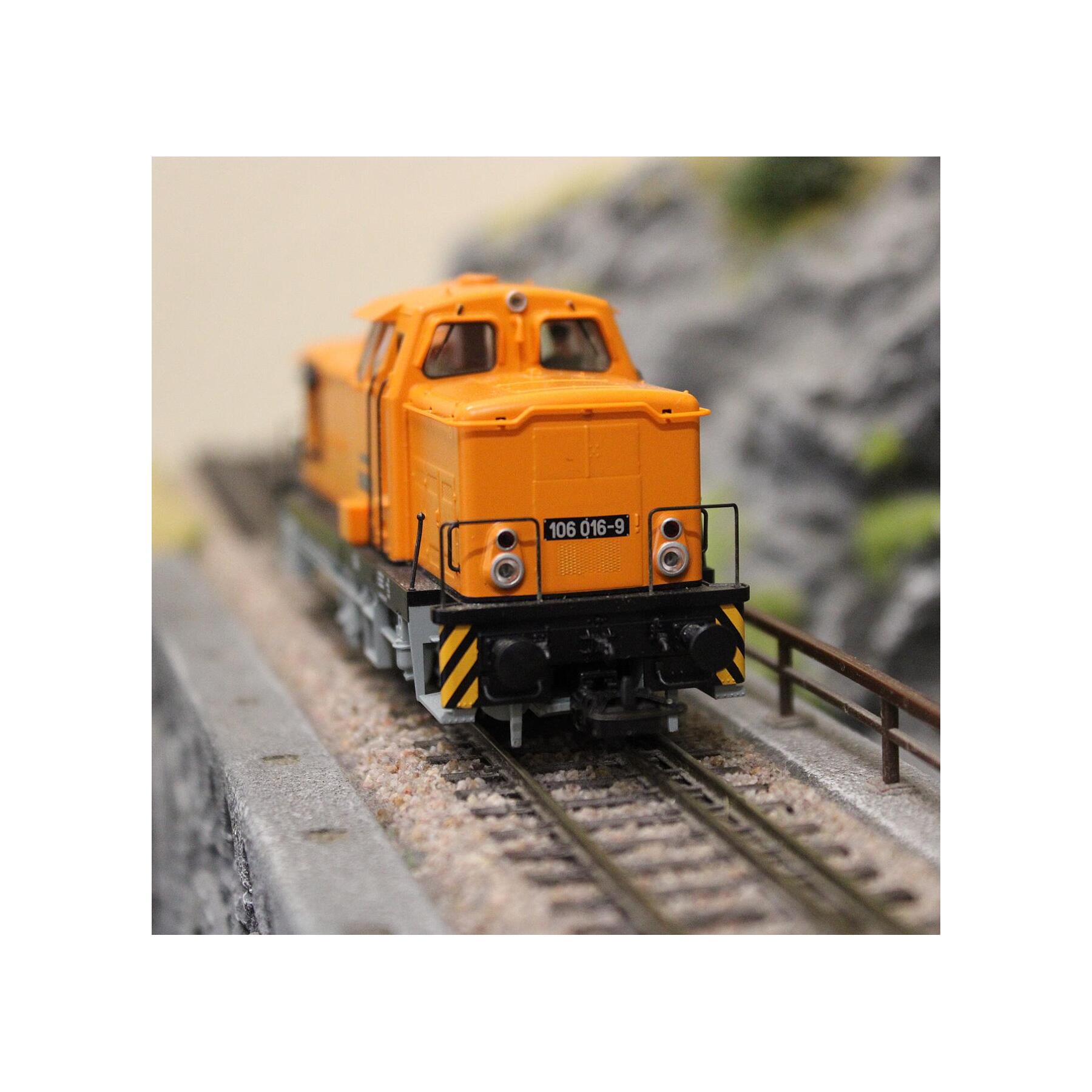 Roco 70265 Diesellokomotive BR 106 DR - Digital Sound - OVP
