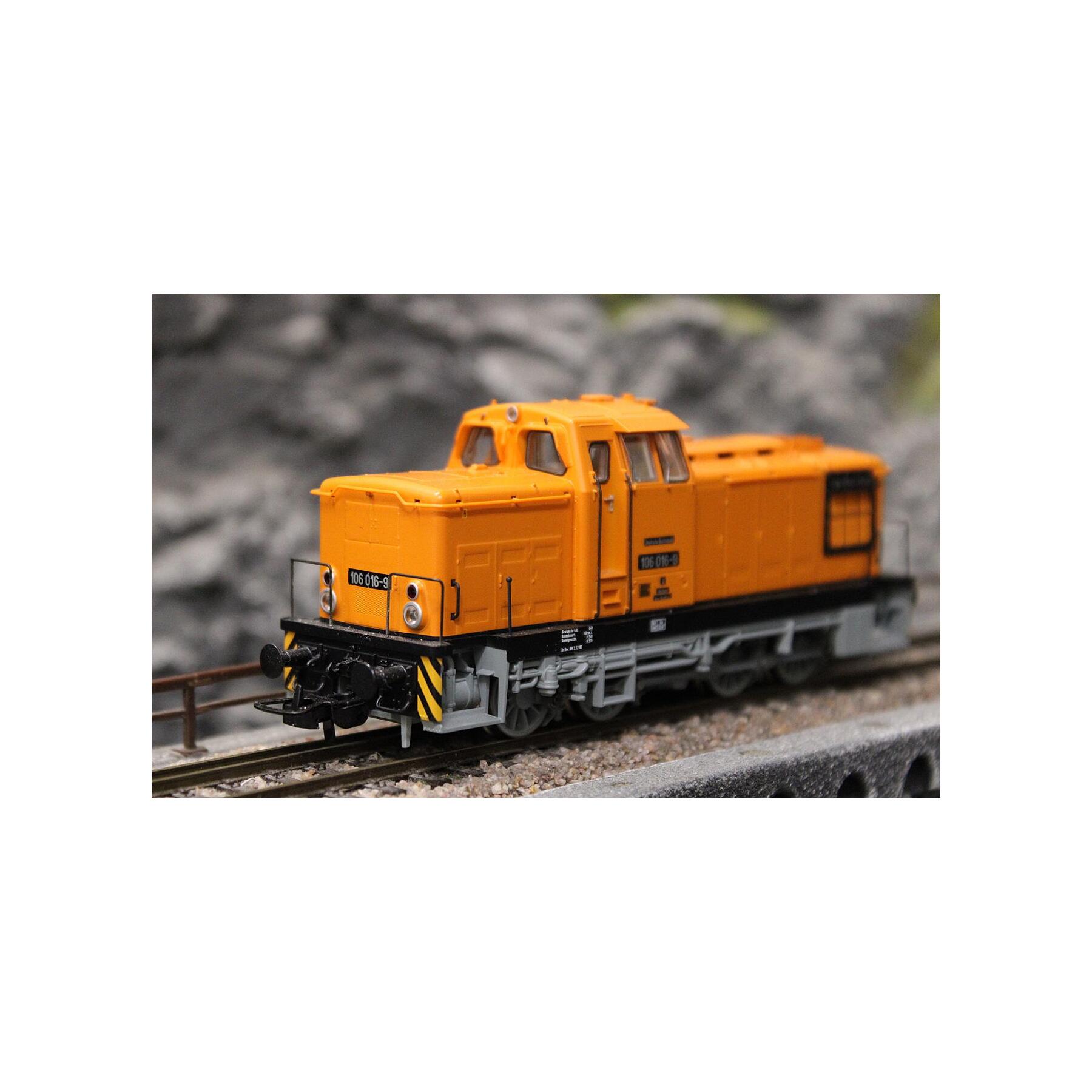 Roco 70265 Diesellokomotive BR 106 DR - Digital Sound - OVP