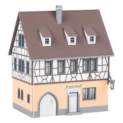 Faller 130147 H0 Fachwerkhaus mit Wirtschaftsg