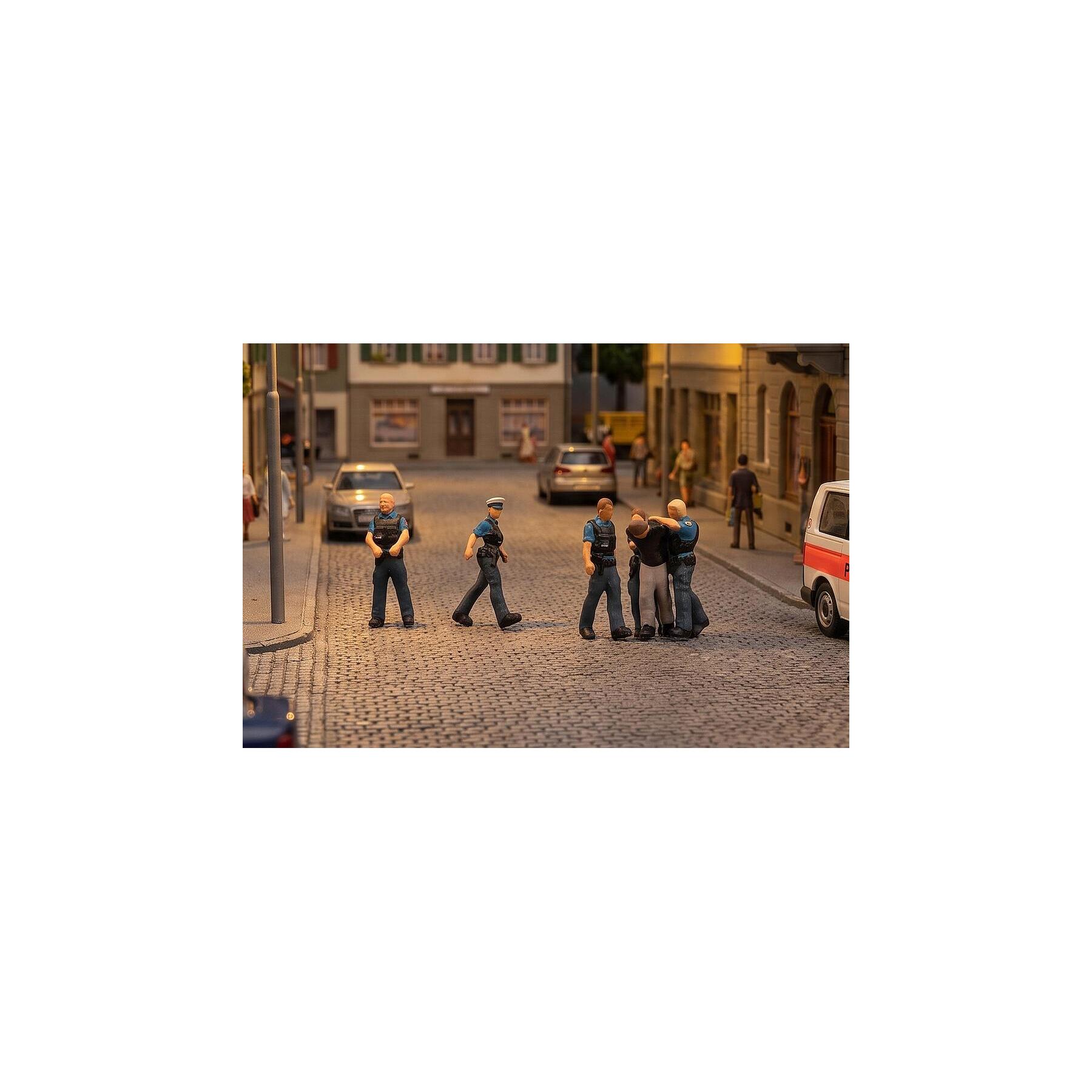 Faller 151718 H0 Polizisten CH