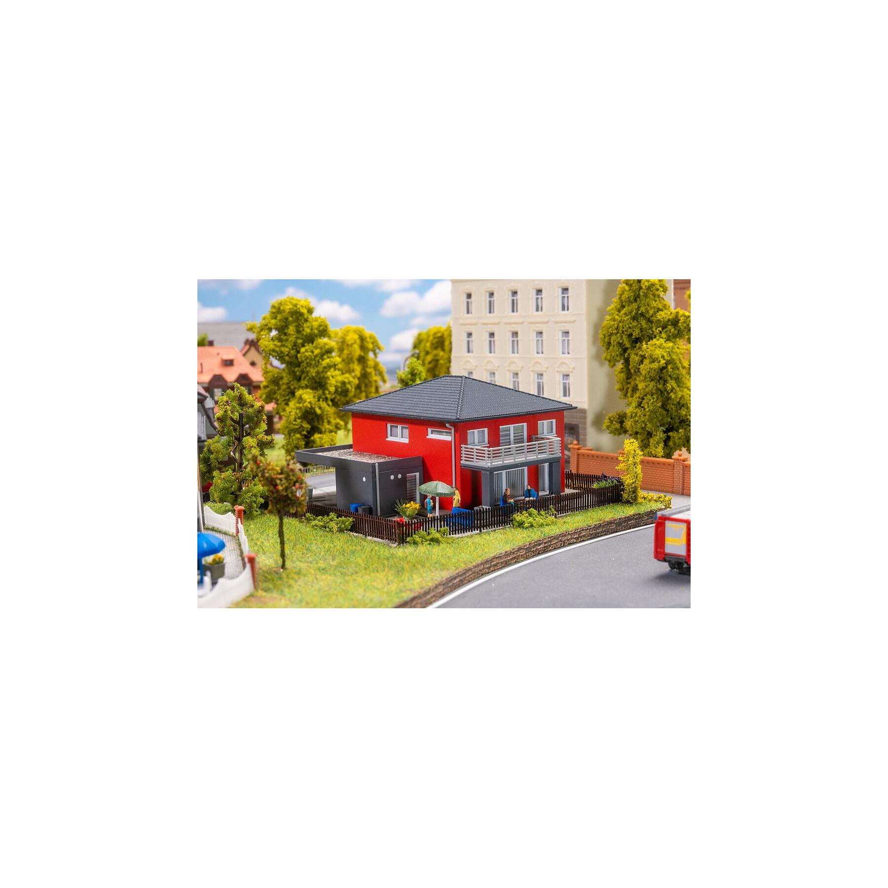 Faller 232153 N WeberHaus CityLife, rot