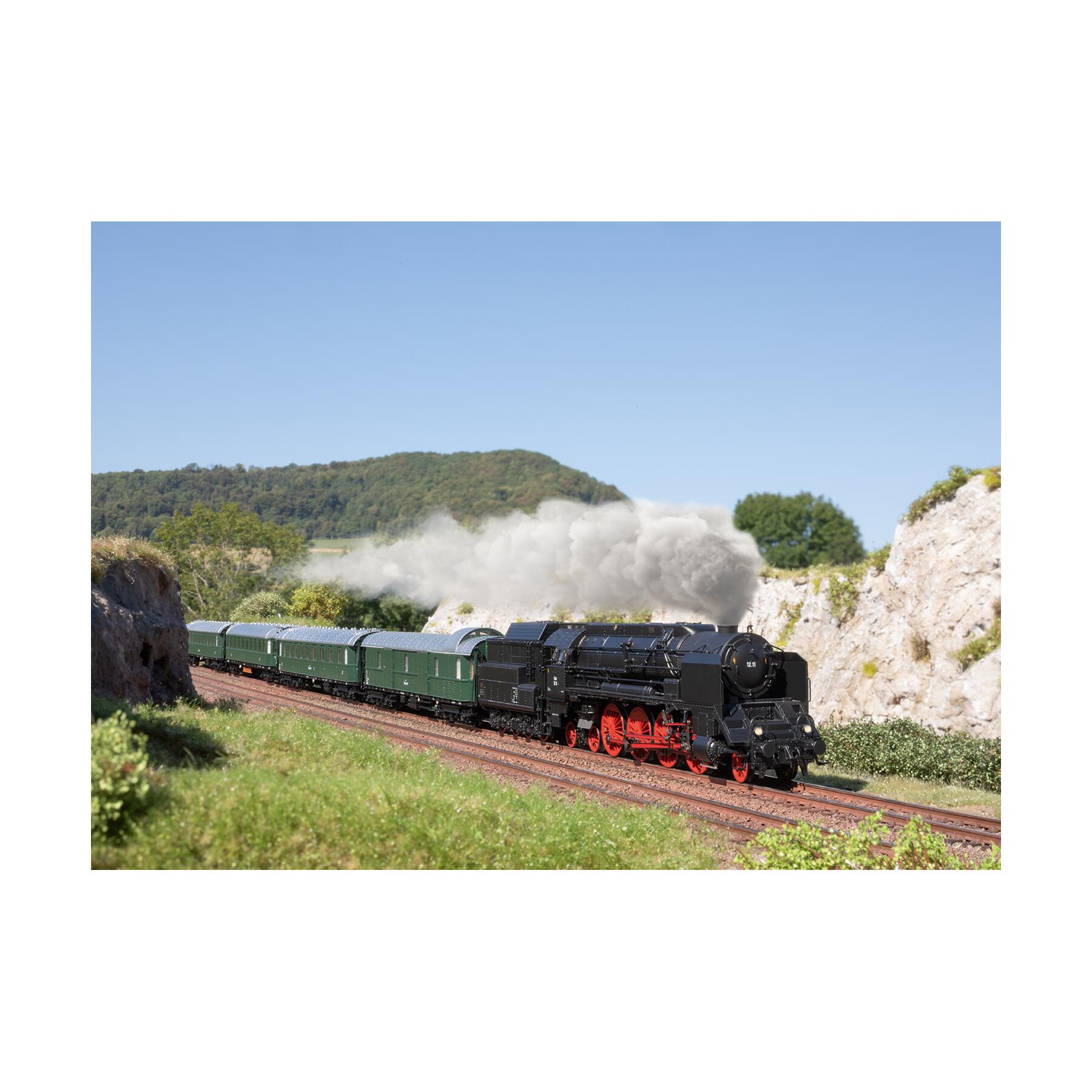 Trix 25012 H0 Dampflokomotive BR 12.11 ÖBB - Sound Version