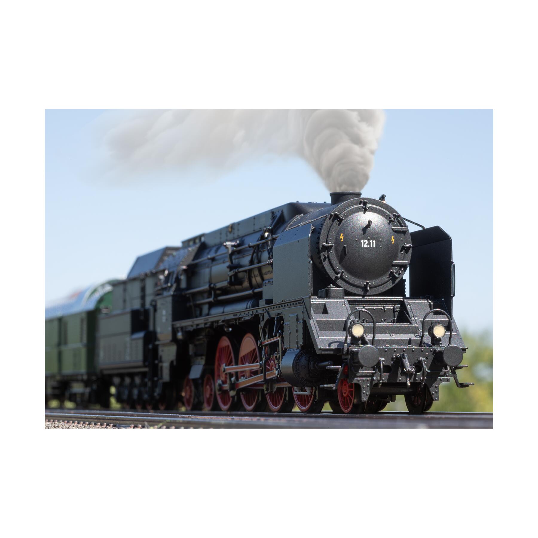 Trix 25012 H0 Dampflokomotive BR 12.11 ÖBB - Sound Version