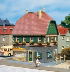 Auhagen 12347 Wohnhaus mit Laden