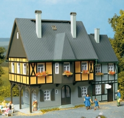 Auhagen 12343 Wohnhaus Bahnhofstraße 1