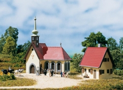 Auhagen 14461 Dorfkirche mit Pfarrhaus