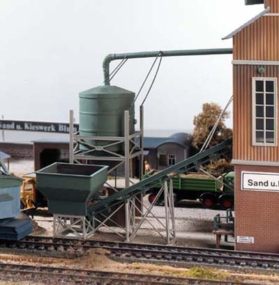 Piko 61125 Sand-Silo & Sand-fürderband Sandwerk E.