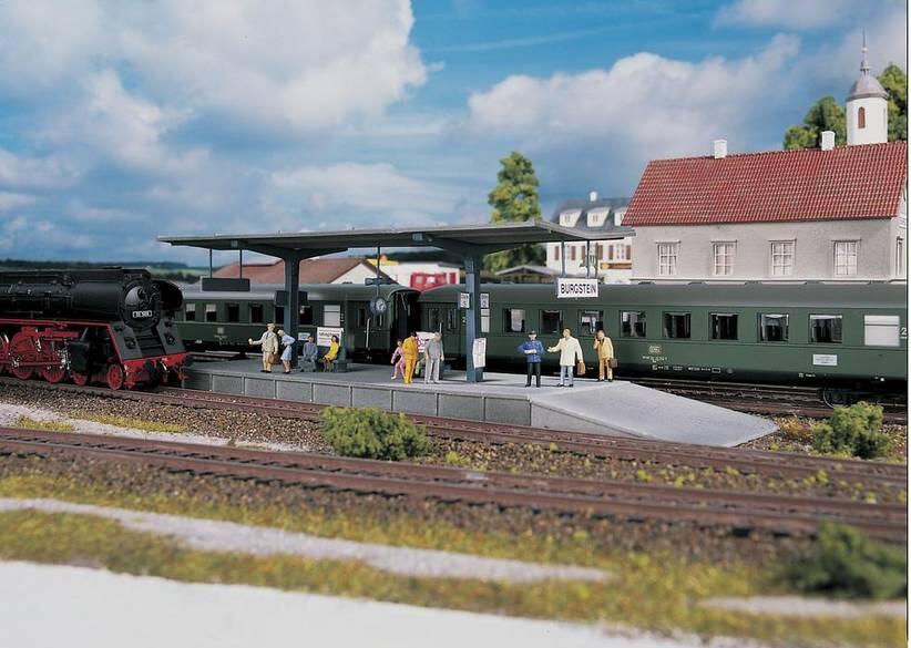Piko 61821 Bahnsteig "Burgstein"