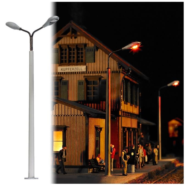 Busch 4138 Betonmast mit 2 Lampen